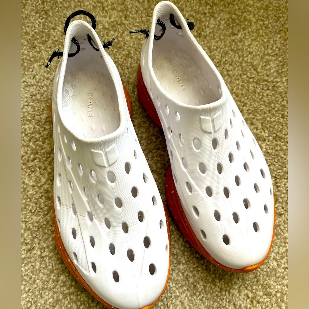 Kane Revive Active Recovery Shoe
